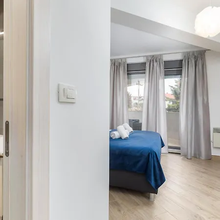 3 Bedroom Cozy In Pjescana Uvala