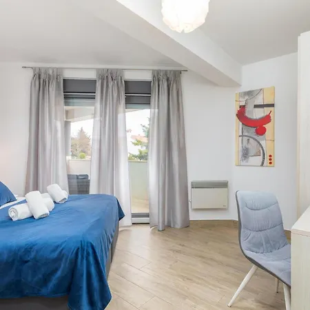 3 Bedroom Cozy In